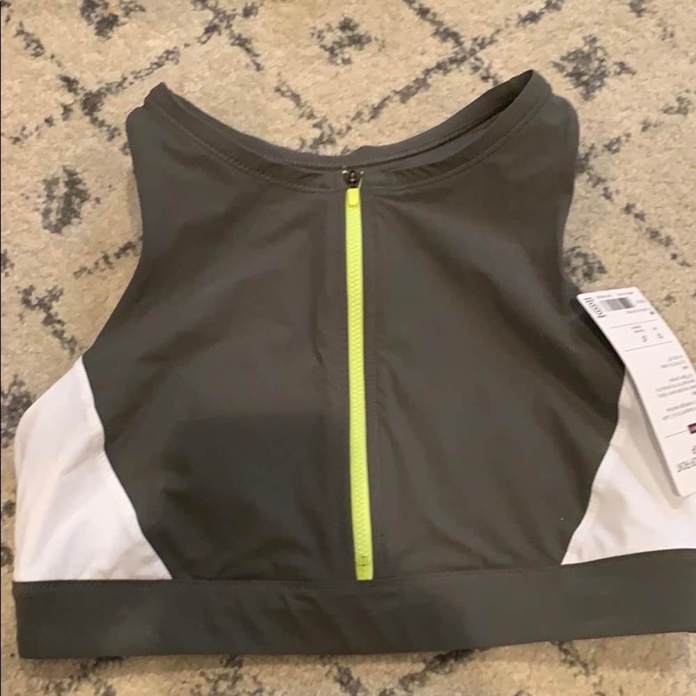Athleta bathing suit top medium NWT so cute!